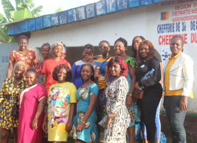 Projet AQP : les femmes du « parlement » de Bepanda Yonyong s’engagent pour une meilleure gestion de leurs ordures ménagères