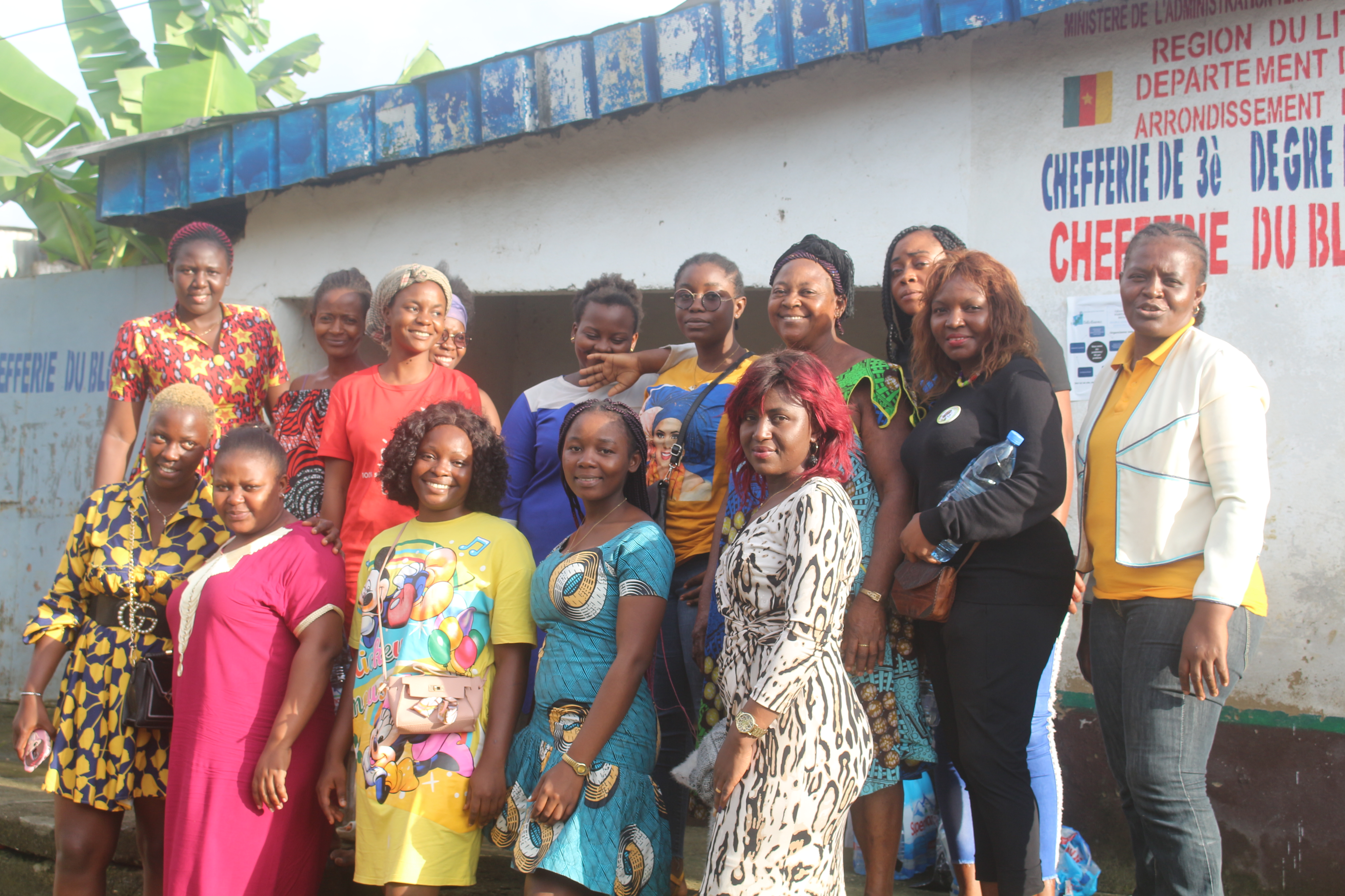 Projet AQP : les femmes du « parlement » de Bepanda Yonyong s’engagent pour une meilleure gestion de leurs ordures ménagères