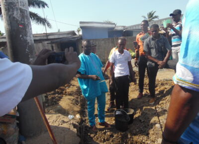 Projet AQP : Construction d&rsquo;une rigole pour améliorer le drainage des eaux au quartier Mambanda à Douala 4ème