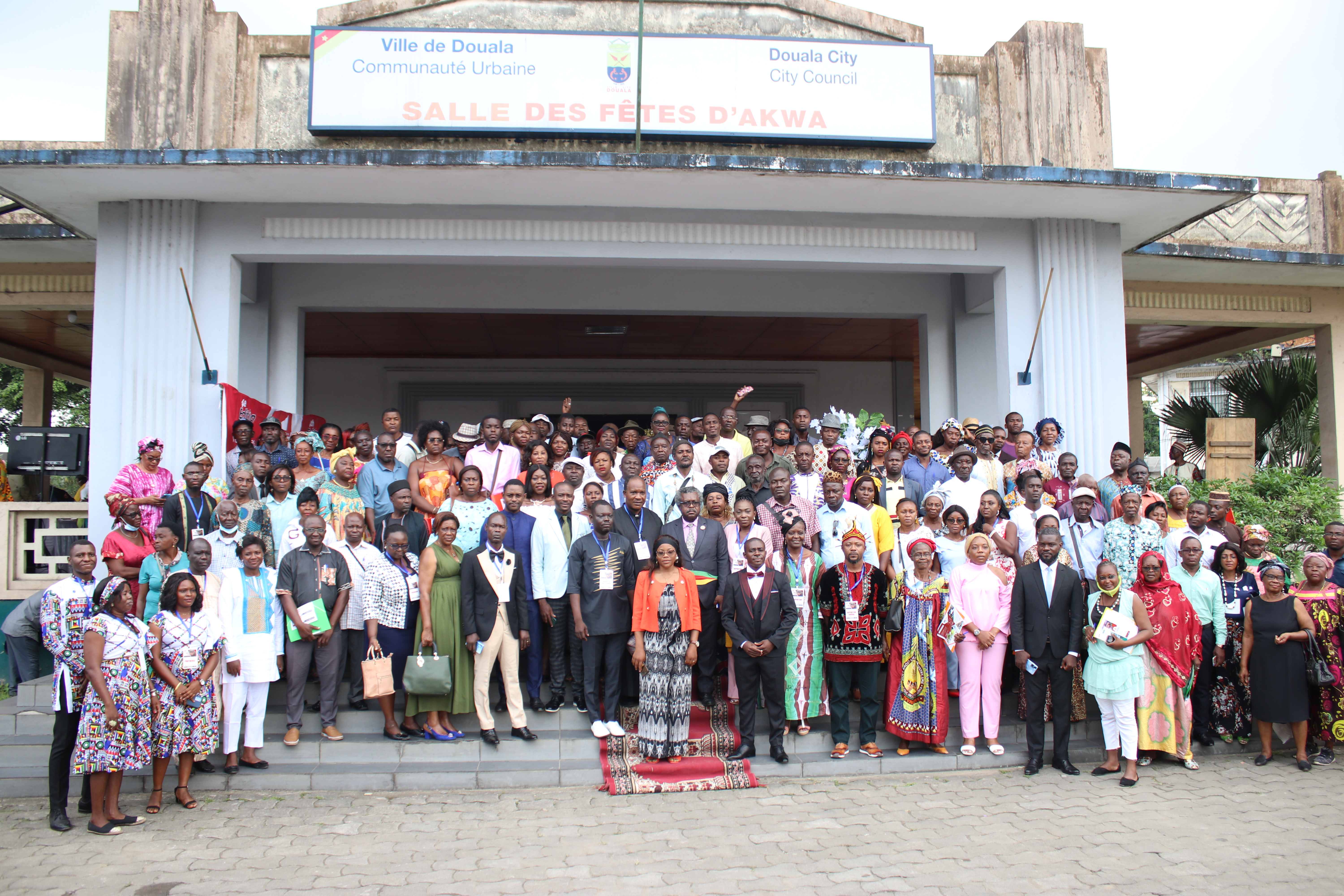 RAPPORT GENERAL DE LA 4e EDITION DU SALON VILLES ET TOITS DU CAMEROUN