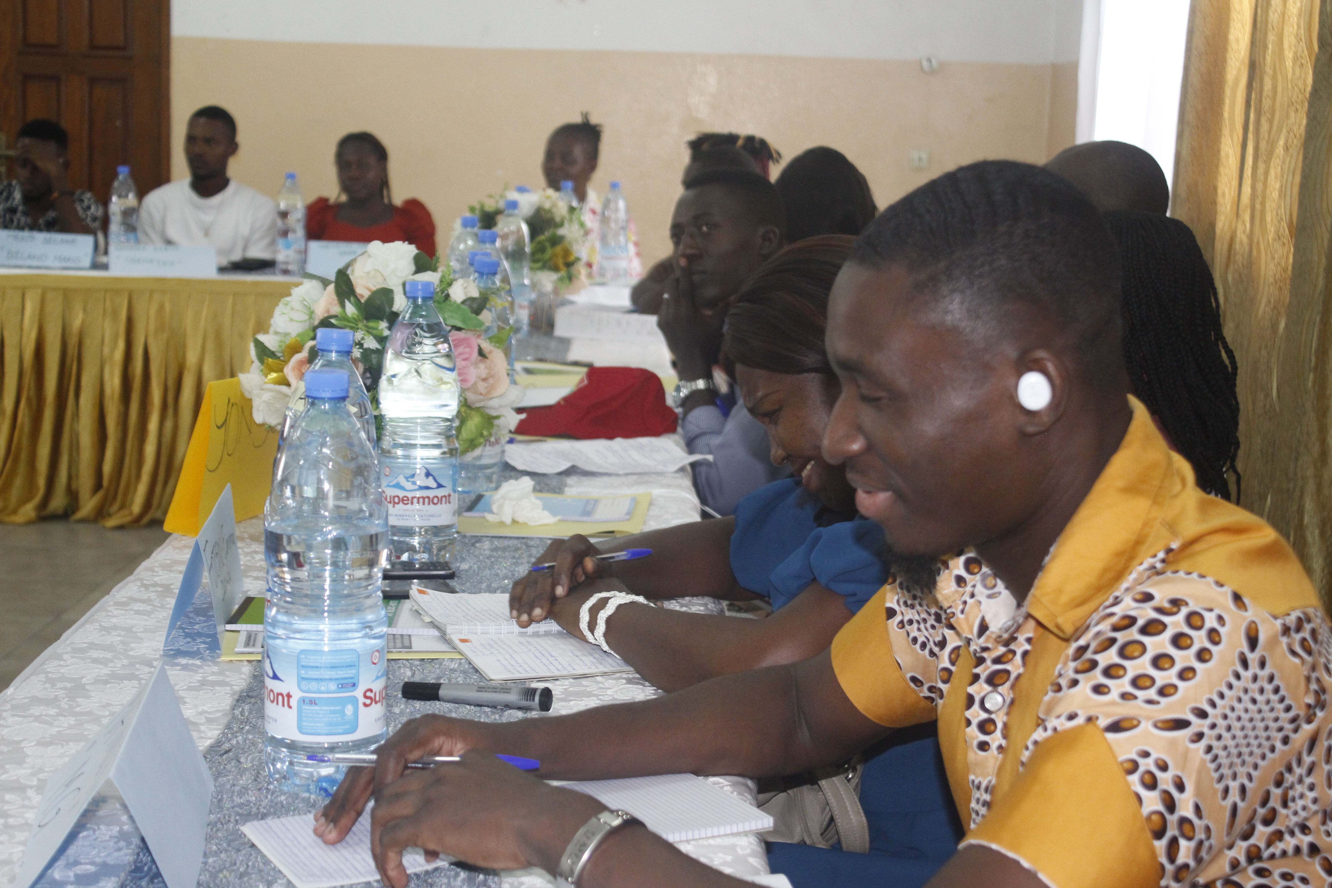 RENFORCEMENT DES CAPACITÉS DES LEADERS COMMUNAUTAIRES DES QUARTIERS CIBLES DU PROJET AQP II A LA PROMOTION AUPRES DES CTD DE LEUR INITIATIVES D&rsquo;AMELIORATION DU CADRE VIE.