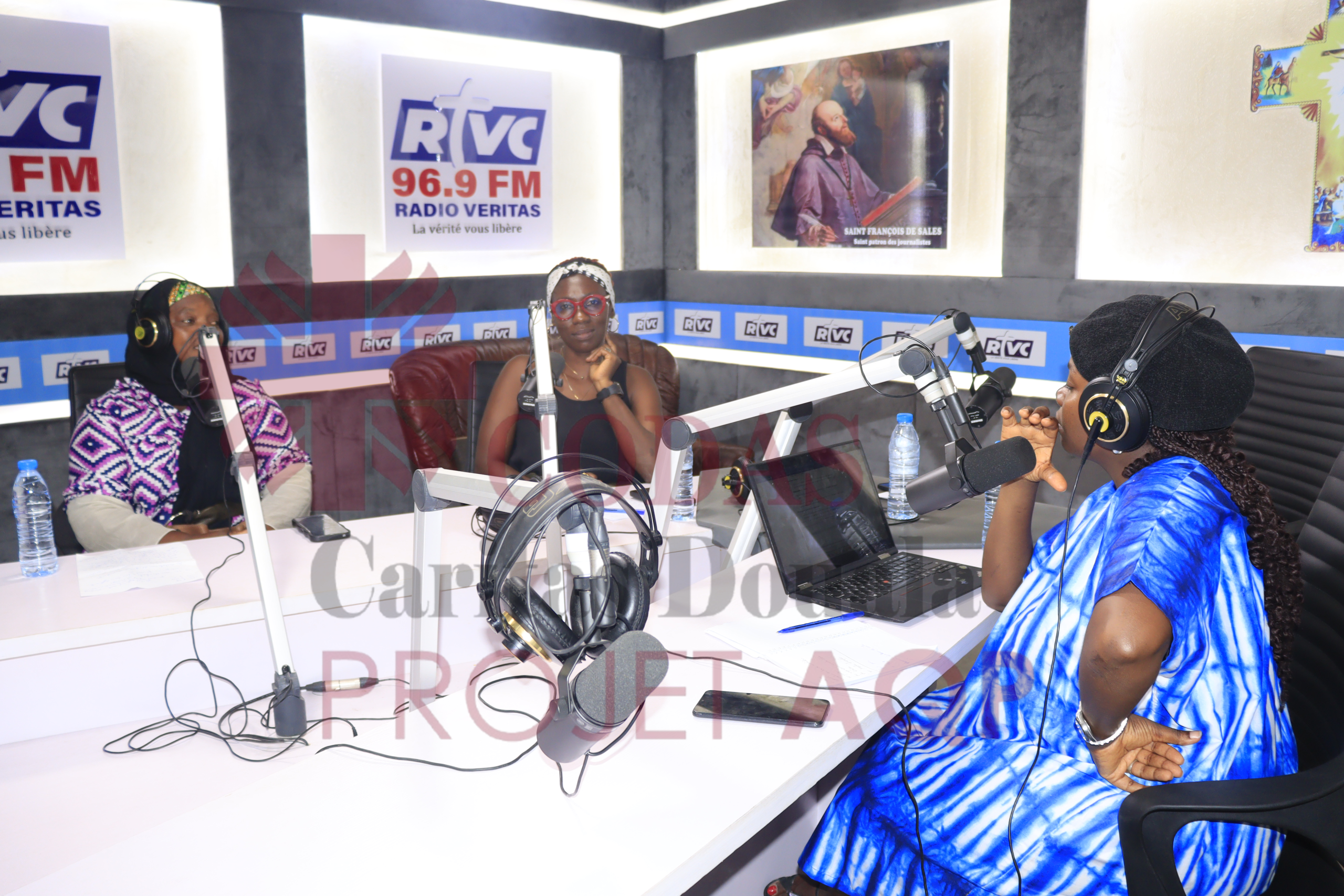 COMMENT LES FEMMES CHANGENT LA DONNE DANS NOS QUARTIERS POPULAIRES ?